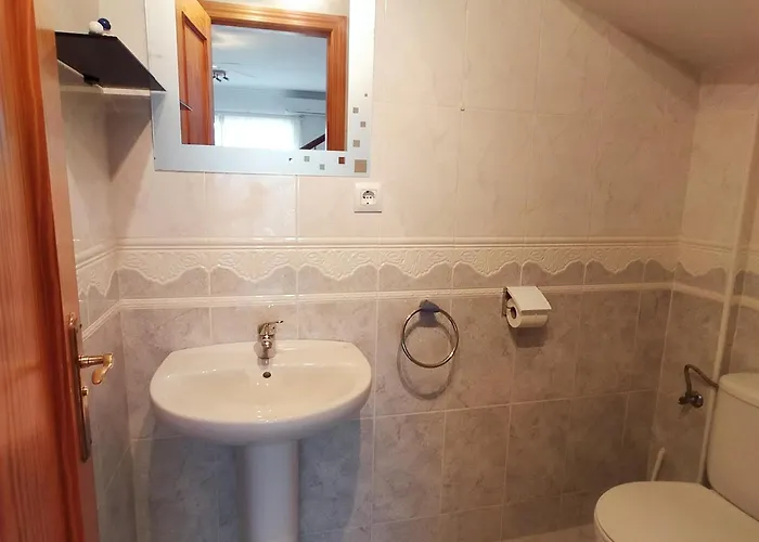 بيت للعطل Sun Casa Cipreses 8 نيرخا