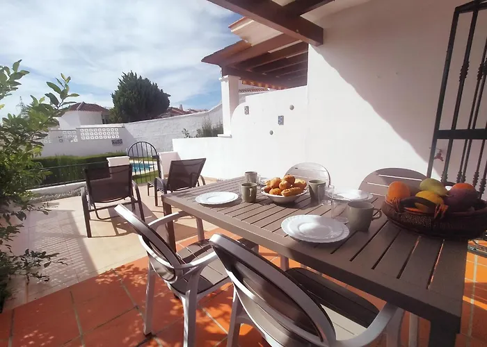 بيت للعطل Sun Casa Cipreses 8 نيرخا